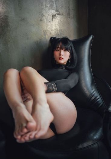 gogo美鲍销魂人体19p