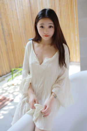 颜之月