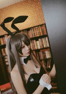 艳母肥臀