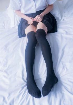 与僧侣的交合