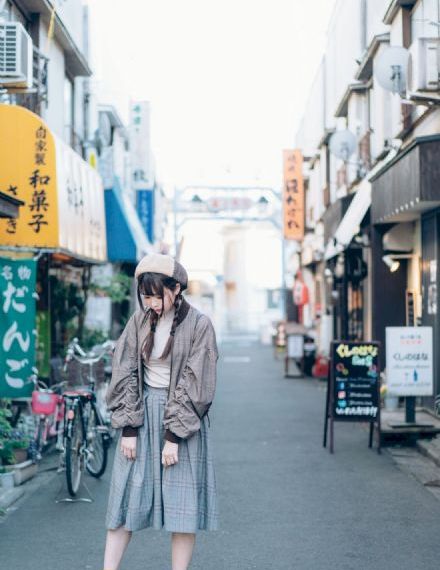 邻家妻子