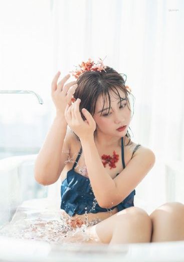 深蓝与月光 电视剧