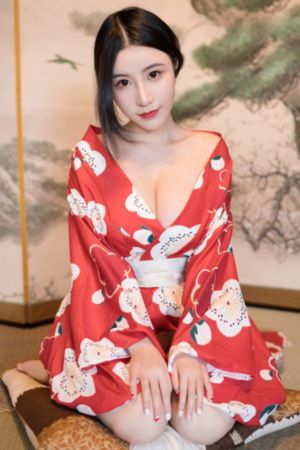 在线偷拍女厕嘘嘘