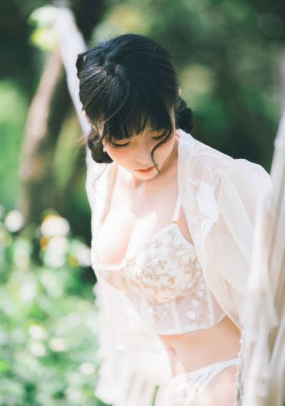 窥情公寓