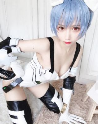 ass强壮妇女pics