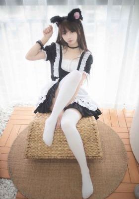三男玩一女免费a级