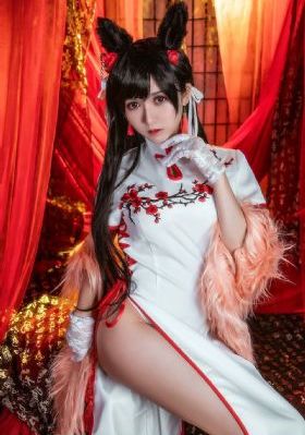 舔舔的女人